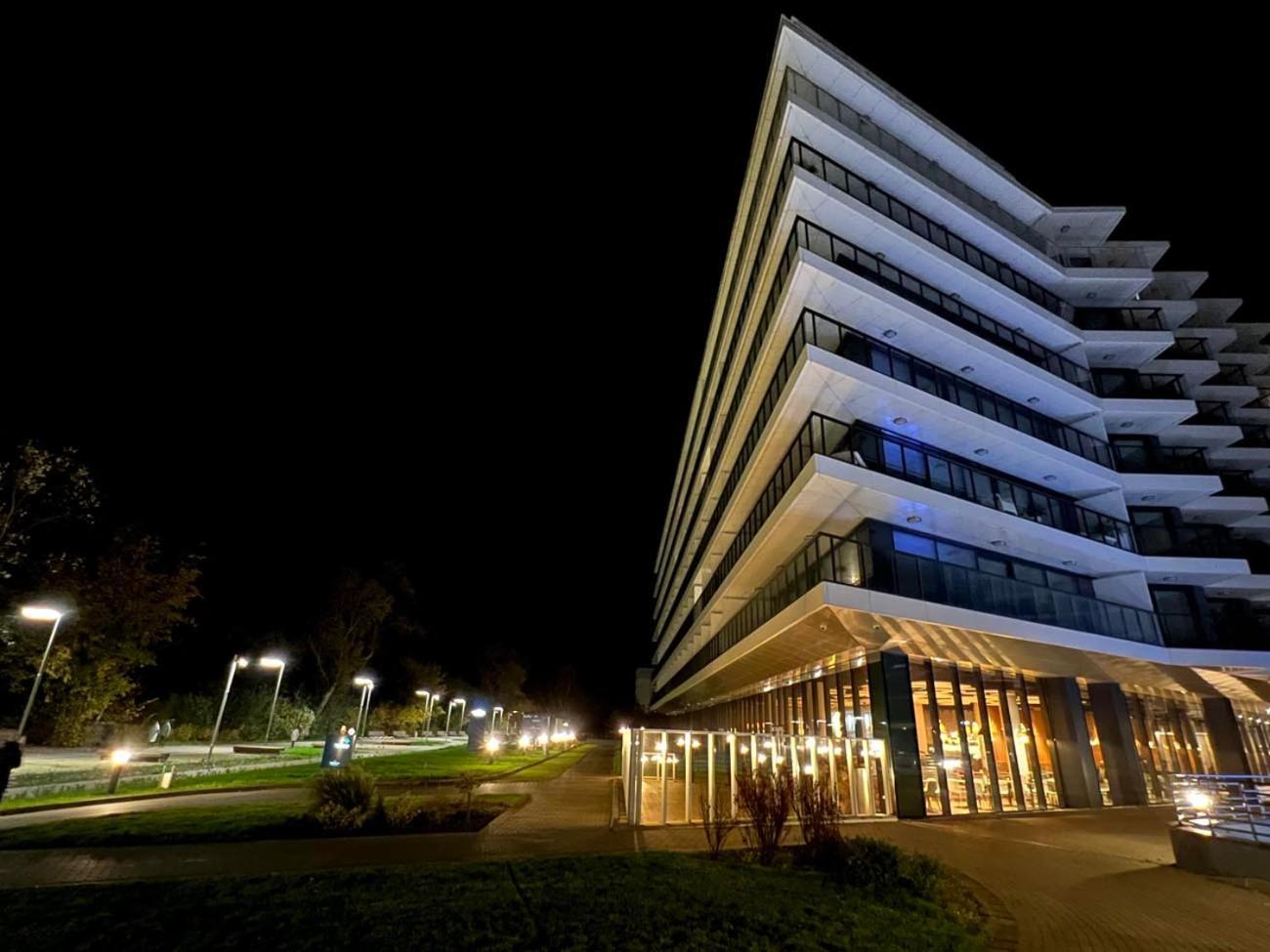 Seaside Park Apartamenty Prywatne Z Widokiem Na Morze Kolobrzeg Exterior photo